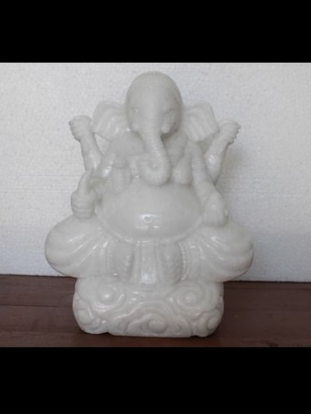 Seated Indian God Ganesh White Marble Statue DSF-CP76