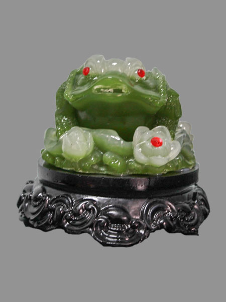 Rotating Lucky Toad Resin Figurine