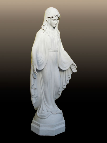 Holy Mary stone statue