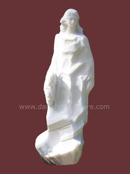 Queen on Ice Art Stone Statue