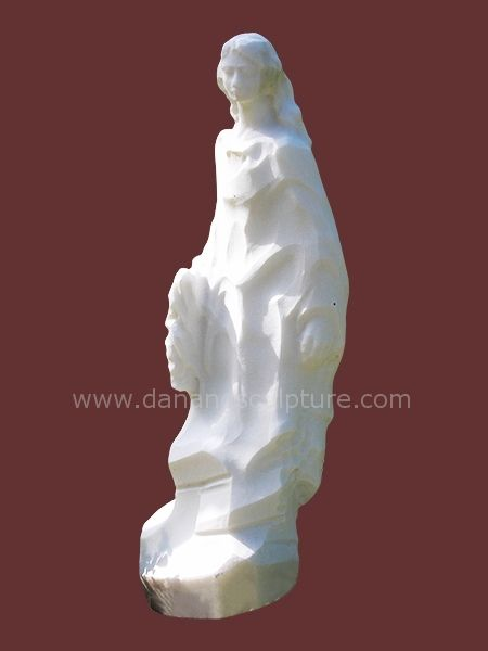 Queen on Ice Art Stone Statue