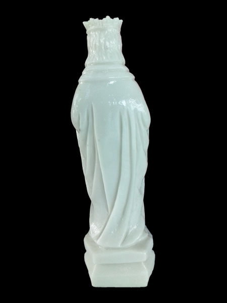 Saint Louis resin statue